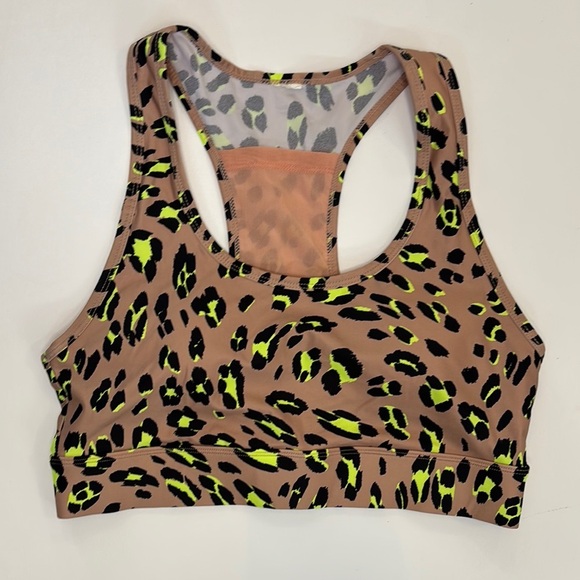 Fabletics Sports Bra Women’s Leopard Animal Print Athletic Athleisure - Picture 1 of 7